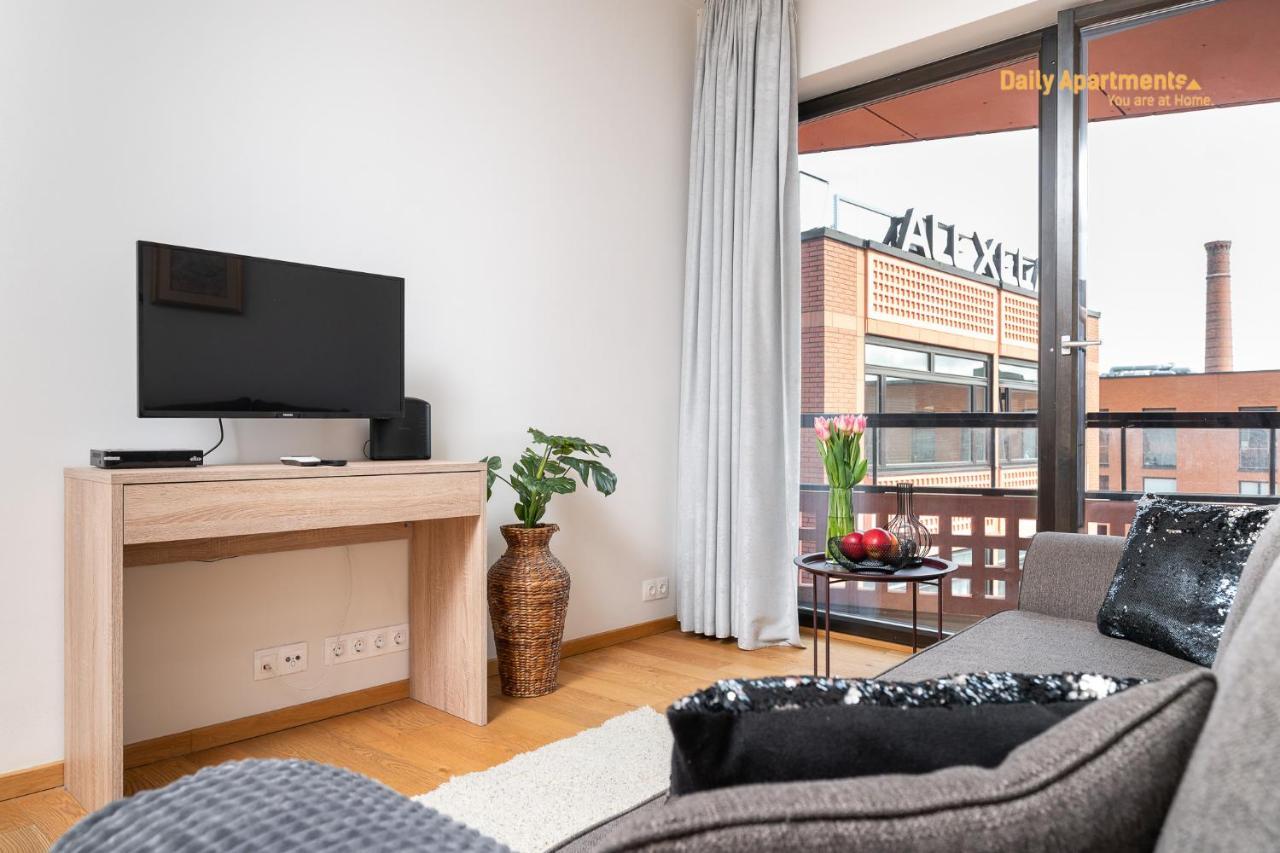 Luxury Suites - Rotermann By Rikas Hotels Tallinn Exteriör bild